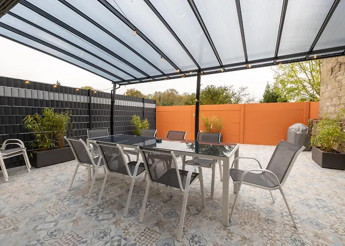 Holiday home 4 Bis - Maison Moderne Cozy Avec Exterieur La Fleche